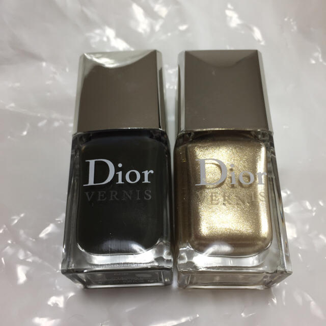 Christian Dior(クリスチャンディオール)のDior 限定 ヴェルニ  ゴールデン ジャングル コスメ/美容のネイル(マニキュア)の商品写真