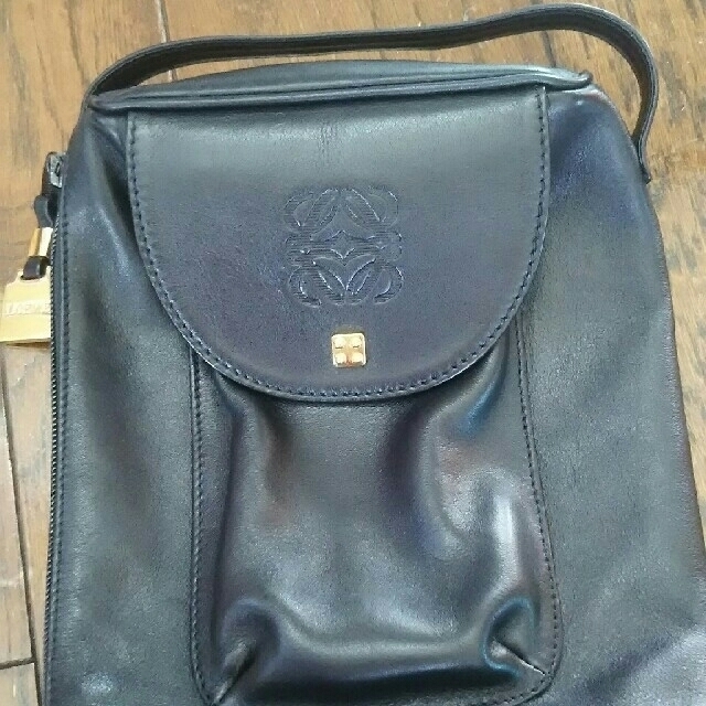 LOEWE(ロエベ)の値下げしました☆ロエベ セカンドバッグ 男性 メンズのバッグ(セカンドバッグ/クラッチバッグ)の商品写真