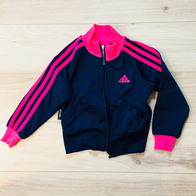 adidas(アディダス)のadidas アディダス キッズ ジャージ 100 キッズ/ベビー/マタニティのキッズ服女の子用(90cm~)(ジャケット/上着)の商品写真