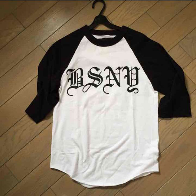 black scale ラグラン Tシャツ