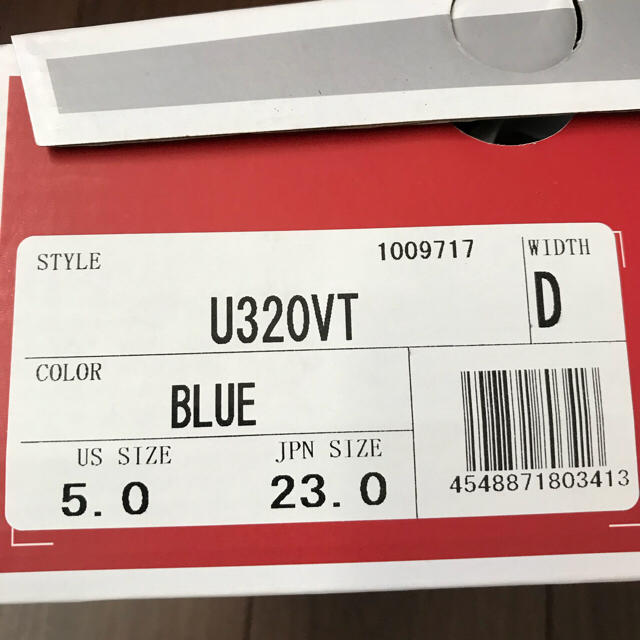 New Balance(ニューバランス)のニューバランス U320VT BLUE レディースの靴/シューズ(スニーカー)の商品写真