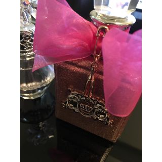 ジューシークチュール(Juicy Couture)のジューシークチュー♡ロゼ1000ml(香水(女性用))