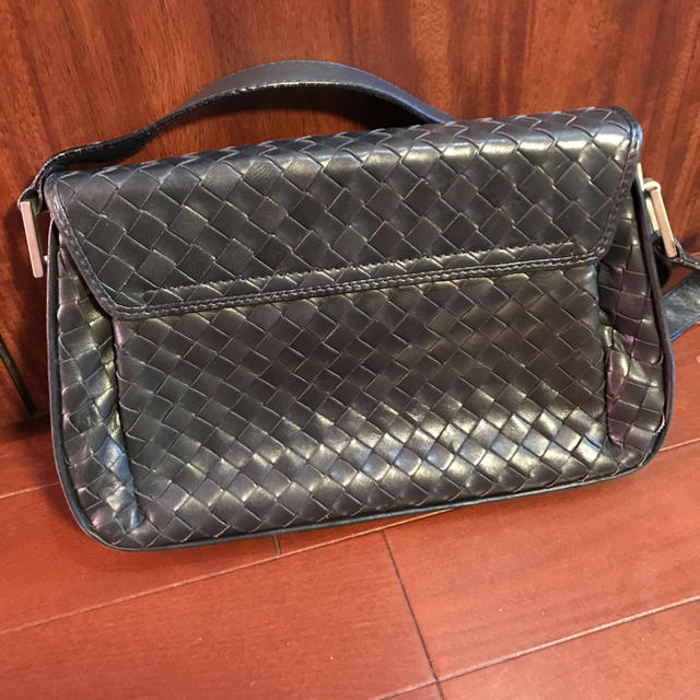 Bottega Veneta(ボッテガヴェネタ)のお値下げ ボッテガヴェネタ ショルダーポシェット レディースのバッグ(ショルダーバッグ)の商品写真