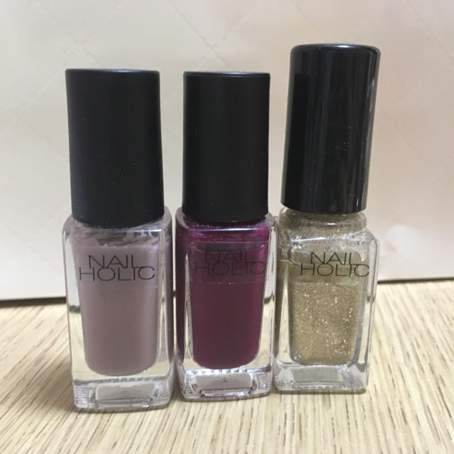 NAIL HOLIC(ネイルホリック)のネイルホリック 3本セット コスメ/美容のネイル(マニキュア)の商品写真