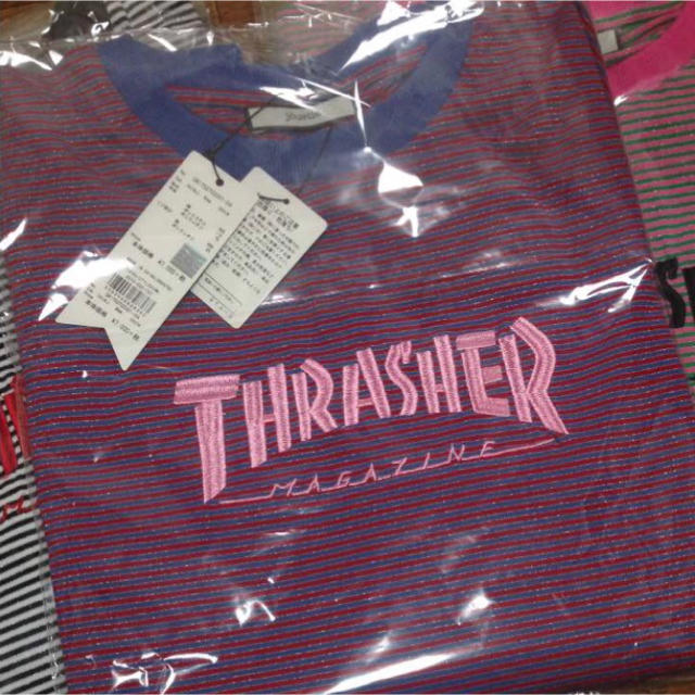 jouetie(ジュエティ)の完売品 jouetie × THRASHER ボーダー L/S TEE ブルー レディースのトップス(Tシャツ(長袖/七分))の商品写真