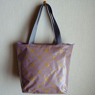 ラシット(Russet)のrusset(ラシット)トートバッグ　ベージュ(トートバッグ)