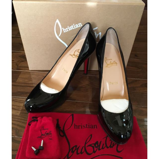 Christian Louboutin(クリスチャンルブタン)のルブタン パンプス  美品 クリスチャンルブタン 正規品 レディースの靴/シューズ(ハイヒール/パンプス)の商品写真