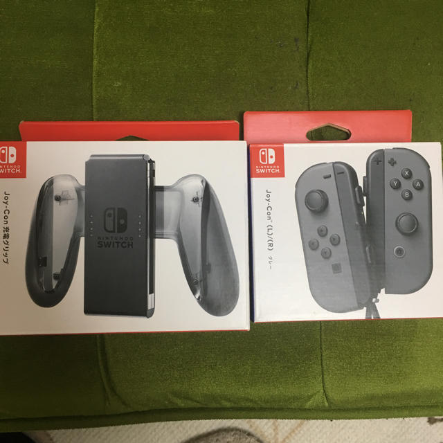 任天堂Switch 本体　充電グリップセット　ニンテンドースイッチ