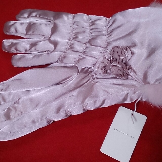 ANTEPRIMA(アンテプリマ)のANTEPRIMA手袋  サテンピンク レディースのファッション小物(手袋)の商品写真