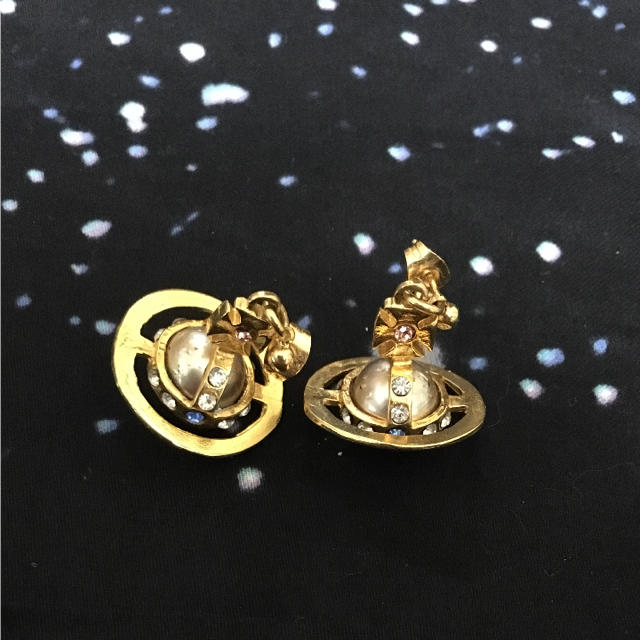 Vivienne Westwood パール ピアス