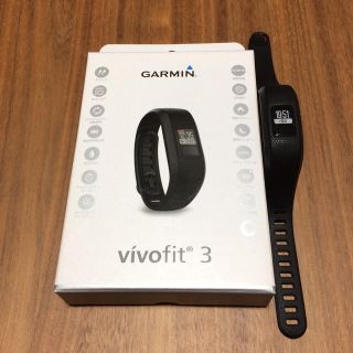 ガーミン(GARMIN)のGARMIN vivofit 3 黒 取説・箱・おまけ付 2017/11購入(その他)