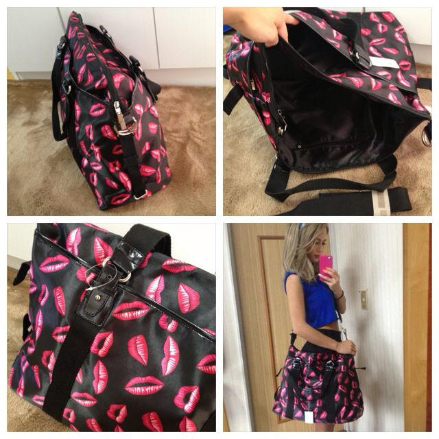 ANAP(アナップ)のLIP柄✨大きめショルダーBAG❤旅行♪ レディースのバッグ(ショルダーバッグ)の商品写真