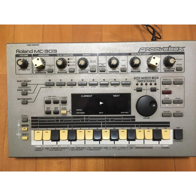 Roland - Roland MC-303 Groove Box グルーブボックスリズムマシーンの