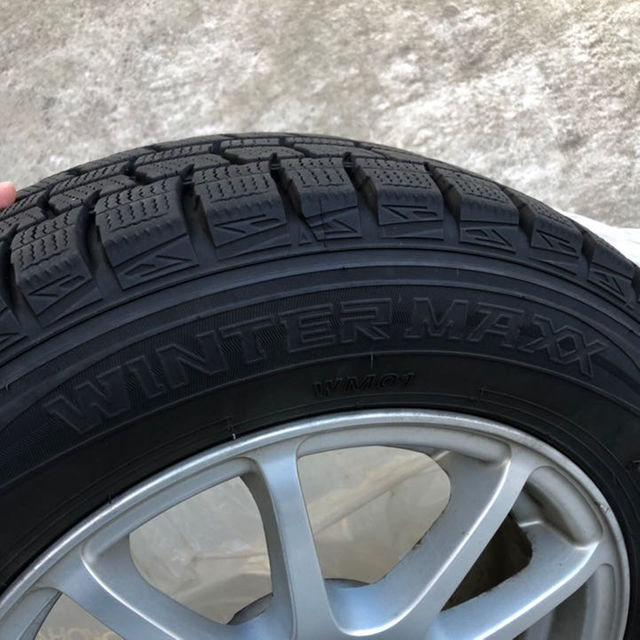 スタッドレスタイヤ 175/65r14 ホイールセット ヨコハマ ダンロップ スタッドレスタイヤ 175/65r14 ホイールセット ヨコハマ ダンロップ