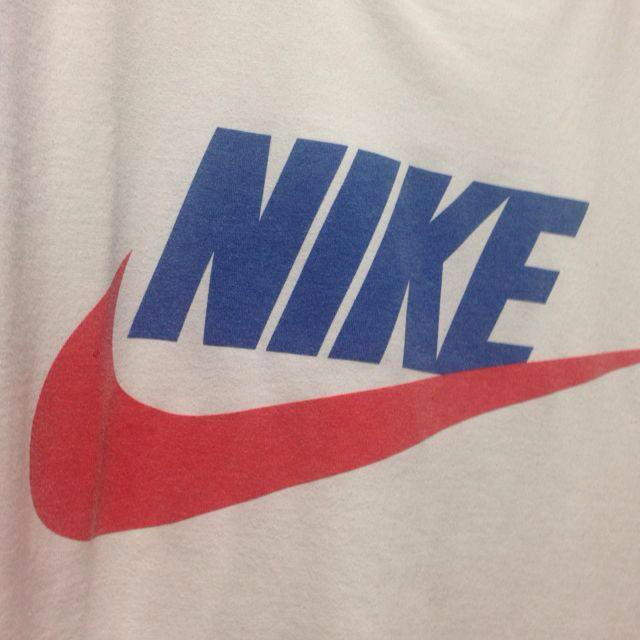 NIKE(ナイキ)のレトロカラー❃NIKETシャツ レディースのトップス(Tシャツ(半袖/袖なし))の商品写真