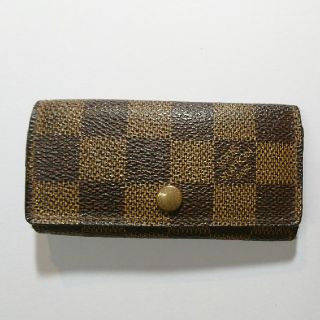 ルイヴィトン(LOUIS VUITTON)のLOUIS VUITTON ルイヴィトン ダミエ キーケース4連(キーケース)