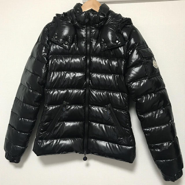 レディースMONCLER ダウンジャケット