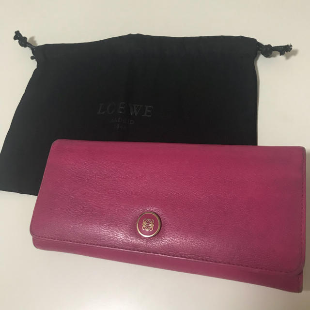 LOEWE ピンク 長財布