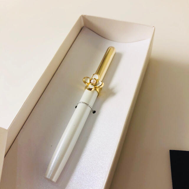 サキナ リップブラシ MIKIMOTO|未使用(※箱汚れあり) フリマアプリ