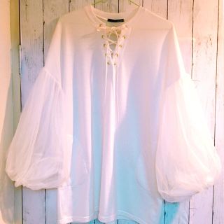 ワンスポ(one spo)の【美品】one spo♡ふんわり袖♡透け感♡まっしろコーデ♡トップス♡ワンスポ(カットソー(長袖/七分))