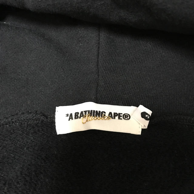 【青山限定 】A BATHING APE パンダ シャーク パーカー 黒 S