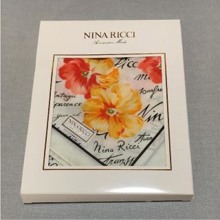 ニナリッチ(NINA RICCI)の★ハンカチ 箱入り 新品未使用(ハンカチ)