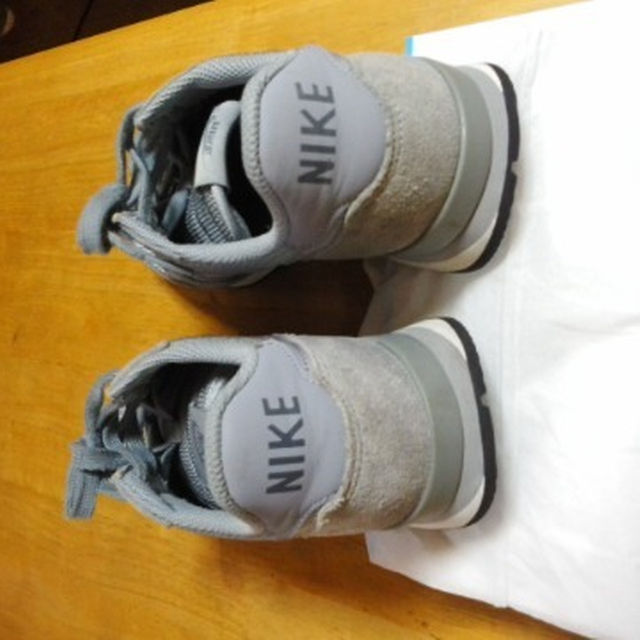 NIKE(ナイキ)のNIKE ナイキ WMNS NIKE INTERNATIONALIST レディースの靴/シューズ(スニーカー)の商品写真