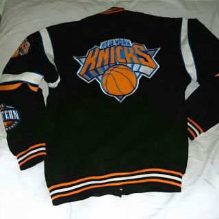 NBA KNICKS ニックス スタジャン ブルゾン ジャケット Mの通販 by ...