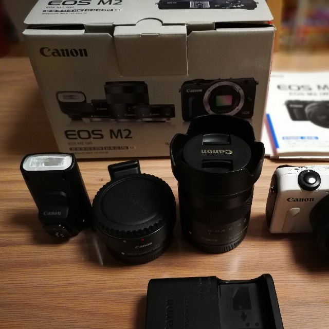 Canon eos m2 ダブルレンズキット - ミラーレス一眼