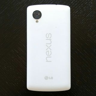 エルジーエレクトロニクス(LG Electronics)の美品 まだまだ現役 名機Nexus5 White(スマートフォン本体)