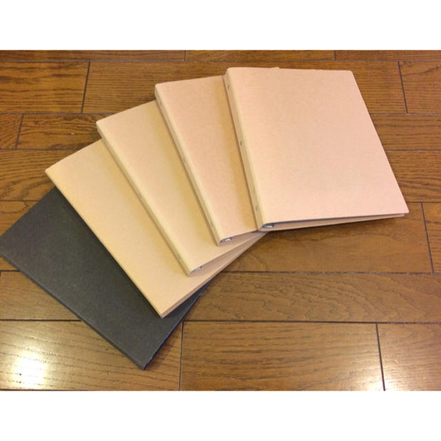 MUJI (無印良品)(ムジルシリョウヒン)の無印 A4バインダーセット インテリア/住まい/日用品の文房具(ファイル/バインダー)の商品写真