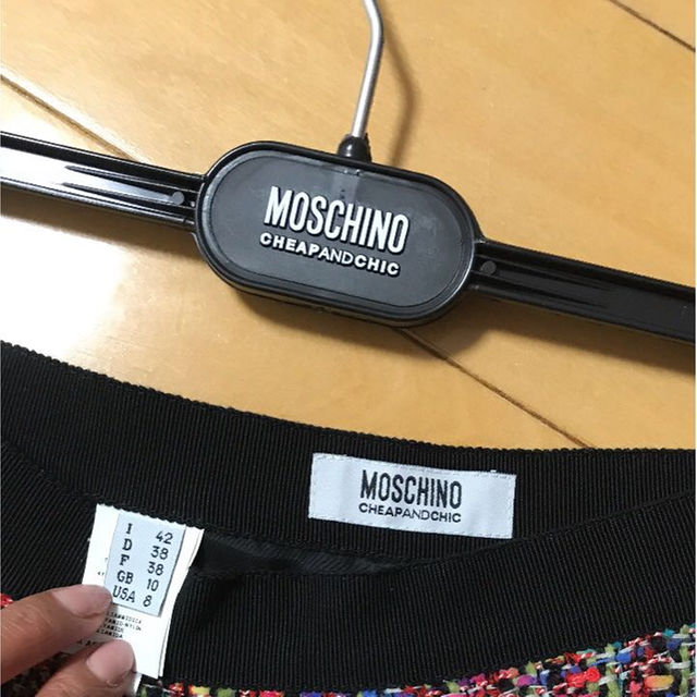MOSCHINO(モスキーノ)のモスキーノ MOSCHINO CHEAPANDCHIC ツイードスカート レディースのスカート(ひざ丈スカート)の商品写真