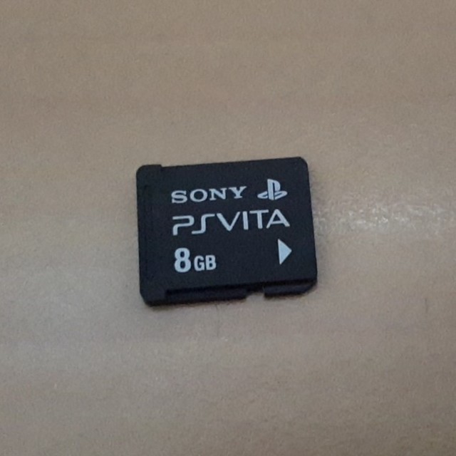 PSVITA PCH-1100 2