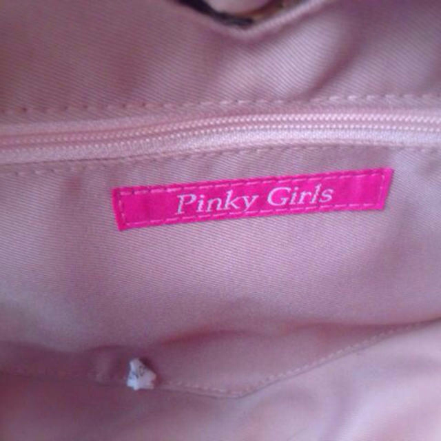 PinkyGirls(ピンキーガールズ)のPinkyGirls♡ハートバッグ レディースのバッグ(ハンドバッグ)の商品写真