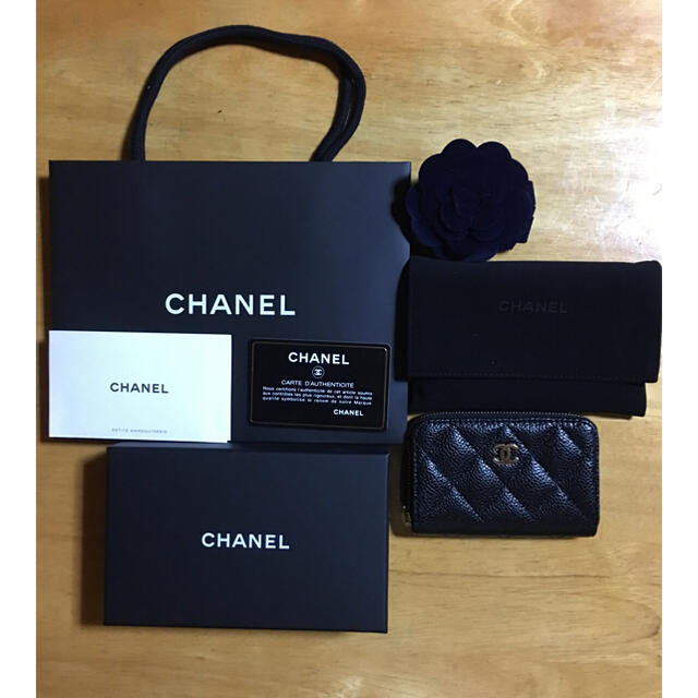 CHANEL(シャネル)の新品未使用 シャネル マトラッセ キルティング キャビアスキン 黒コインケース レディースのファッション小物(財布)の商品写真