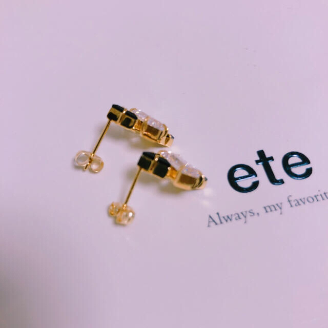 ete(エテ)の【送料込み】ete ピアス  ゴールド レディースのアクセサリー(ピアス)の商品写真