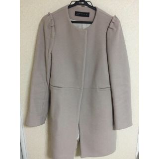 ザラ(ZARA)のZARA ピンクベージュ ノーカラーコート(ノーカラージャケット)