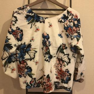 ザラ(ZARA)の新品 ZARA ブラウス(シャツ/ブラウス(長袖/七分))