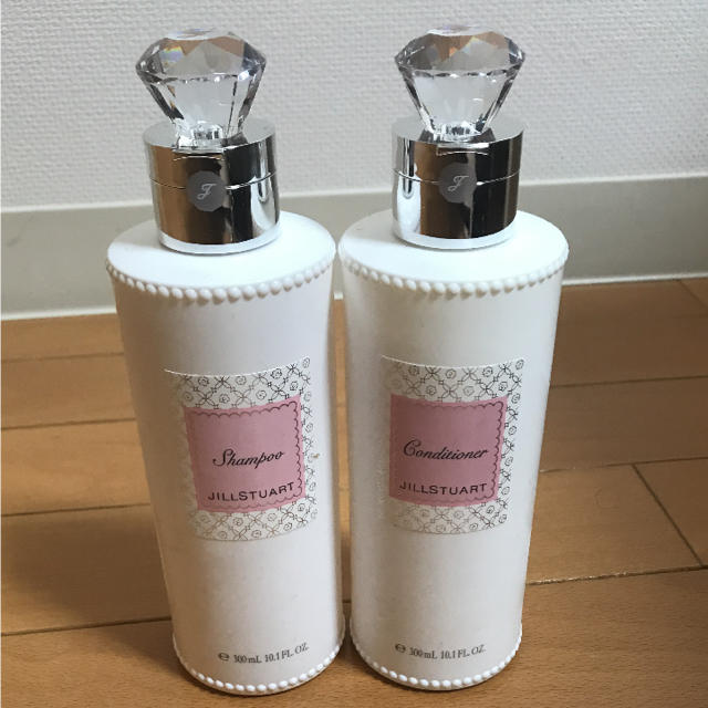 JILLSTUART(ジルスチュアート)のJILLSTUART リラックス シャンプー ヘアマスク コスメ/美容のヘアケア/スタイリング(ヘアケア)の商品写真