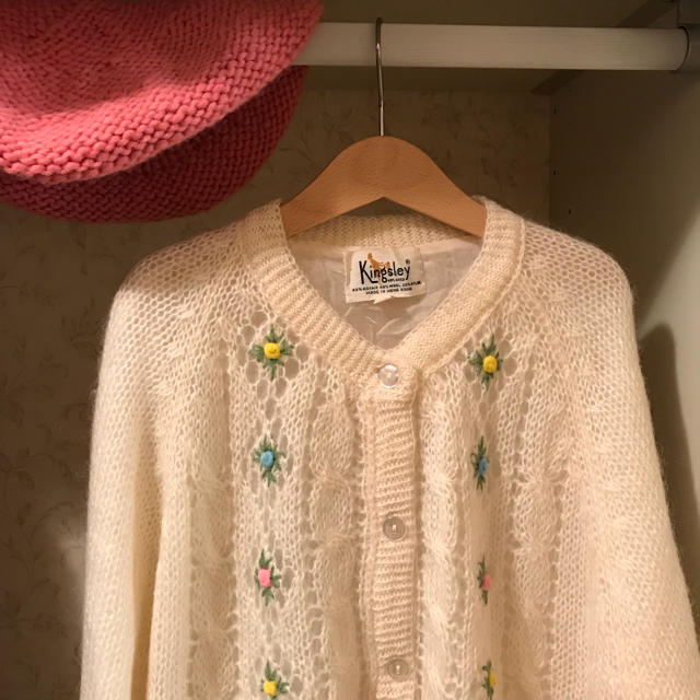 us vintage  flower cardigan.