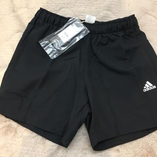 アディダス(adidas)のアディダス パンツ(ショートパンツ)