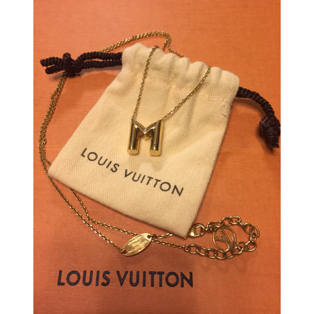 LOUIS VUITTON - み様専用!ルイヴィトン イニシャル ネックレス LOUIS VUITTON - み様専用!ルイヴィトン イニシャル ネックレス