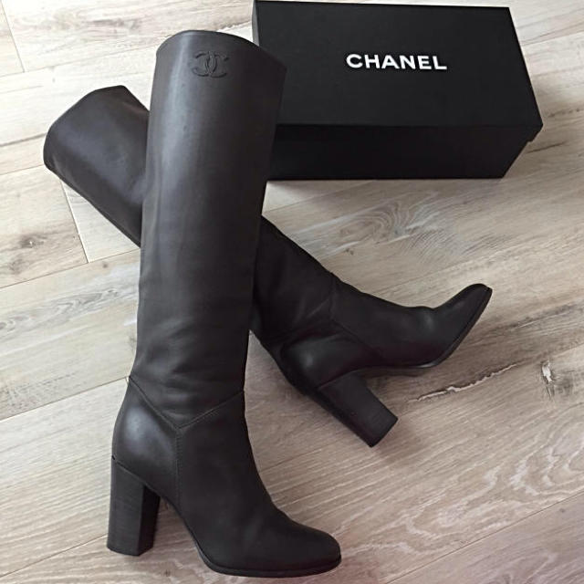 初回限定】 CHANEL 24 37.5 美品 ロングブーツ シャネル - ブーツ
