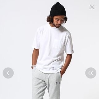 「nano universe 別注 champion モックネックT ホワイト S」に近い