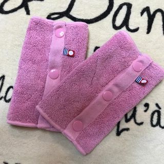 イマバリタオル(今治タオル)の今治 抱っこ紐 よだれカバー 美品 pink(抱っこひも/おんぶひも)