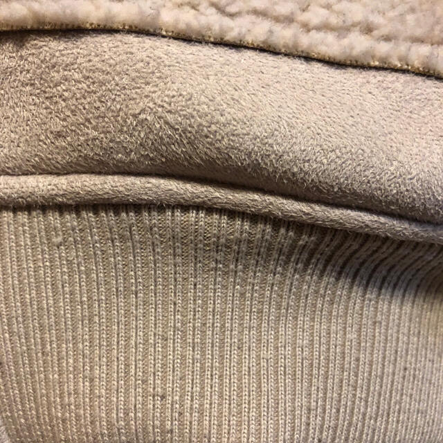 w closet(ダブルクローゼット)のフェイクムートンボア袖ビッグブルゾン レディースのジャケット/アウター(ブルゾン)の商品写真