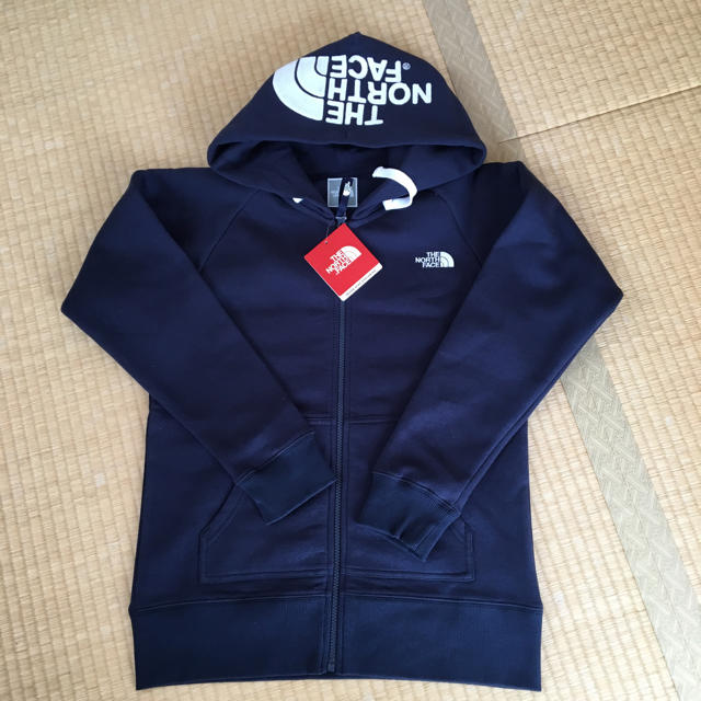 THE NORTH FACE - 新品ザノースフェイスパーカーネイビーＬの通販 by ...