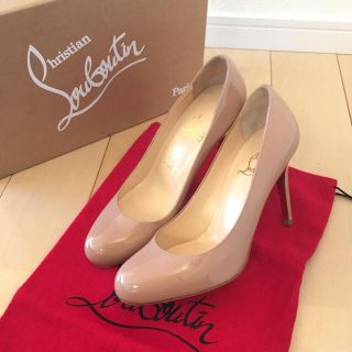 クリスチャンルブタン(Christian Louboutin)の超美品❤️ ルブタン パテントパンプス 35.5(ハイヒール/パンプス)