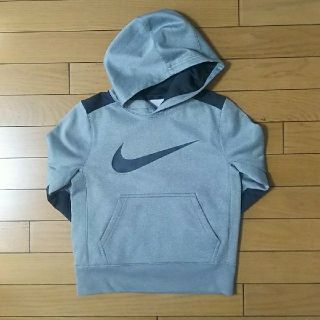 ナイキ(NIKE)の★ NIKE キッズパーカー 120-130 ★(ジャケット/上着)