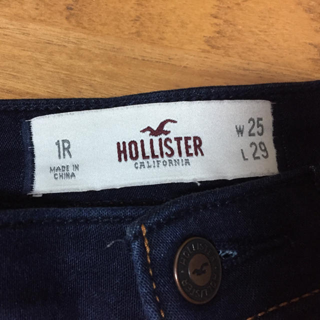 Hollister(ホリスター)のホリスタースキニーパンツ レディースのパンツ(デニム/ジーンズ)の商品写真